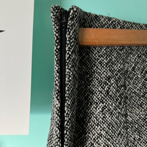 GAP Tweed Wool Blend Black and White A Line Flare Skirt size 2 - Picture 5 of 9
